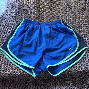 Nike tempo running shorts